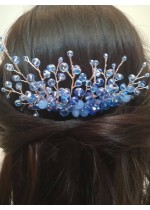 Абитуриентски гребен - украса за коса в светло синьо Blue Iris by Rosie